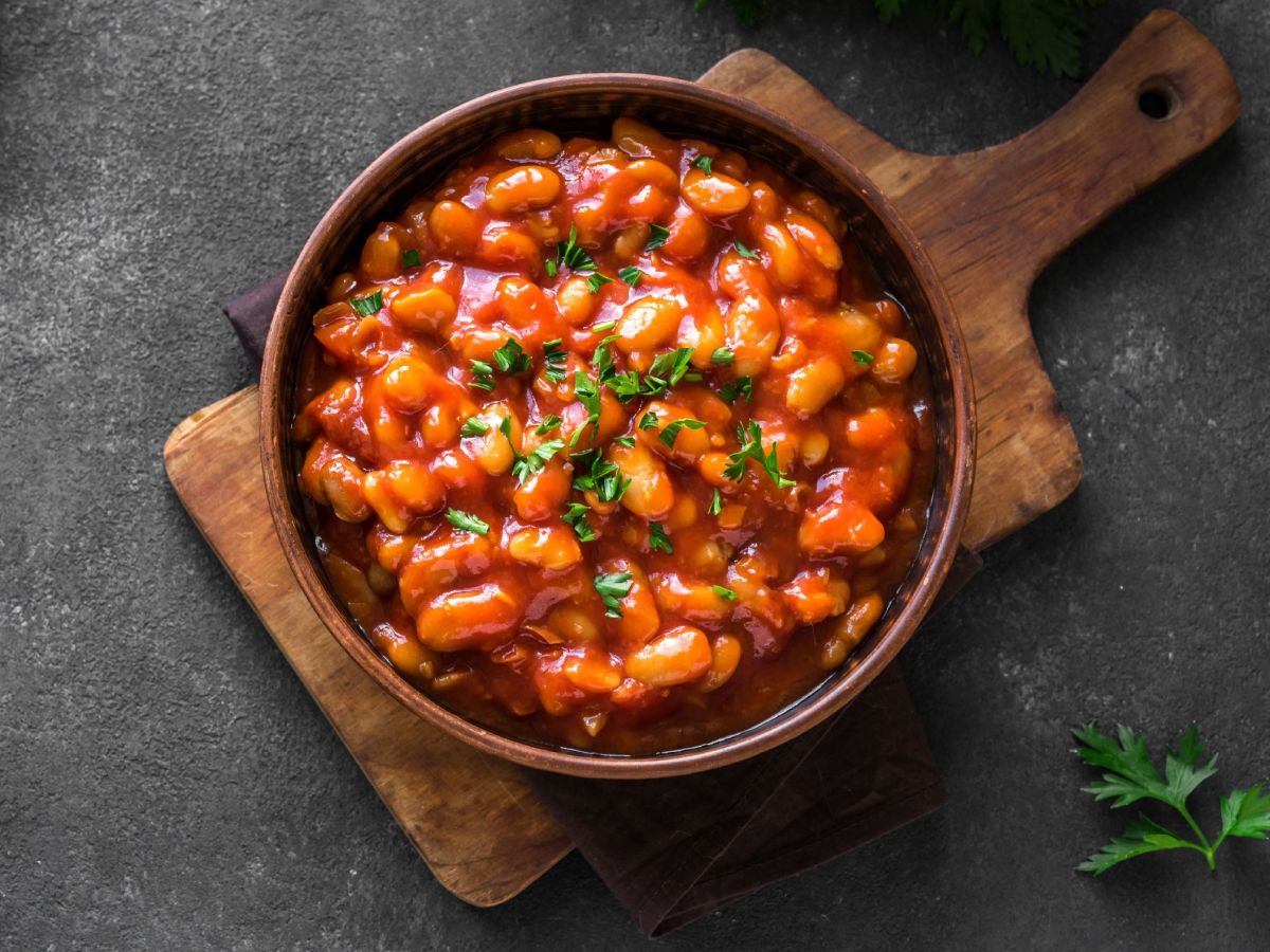 Un clásico inglés: sabrosos y contundentes frijoles al horno